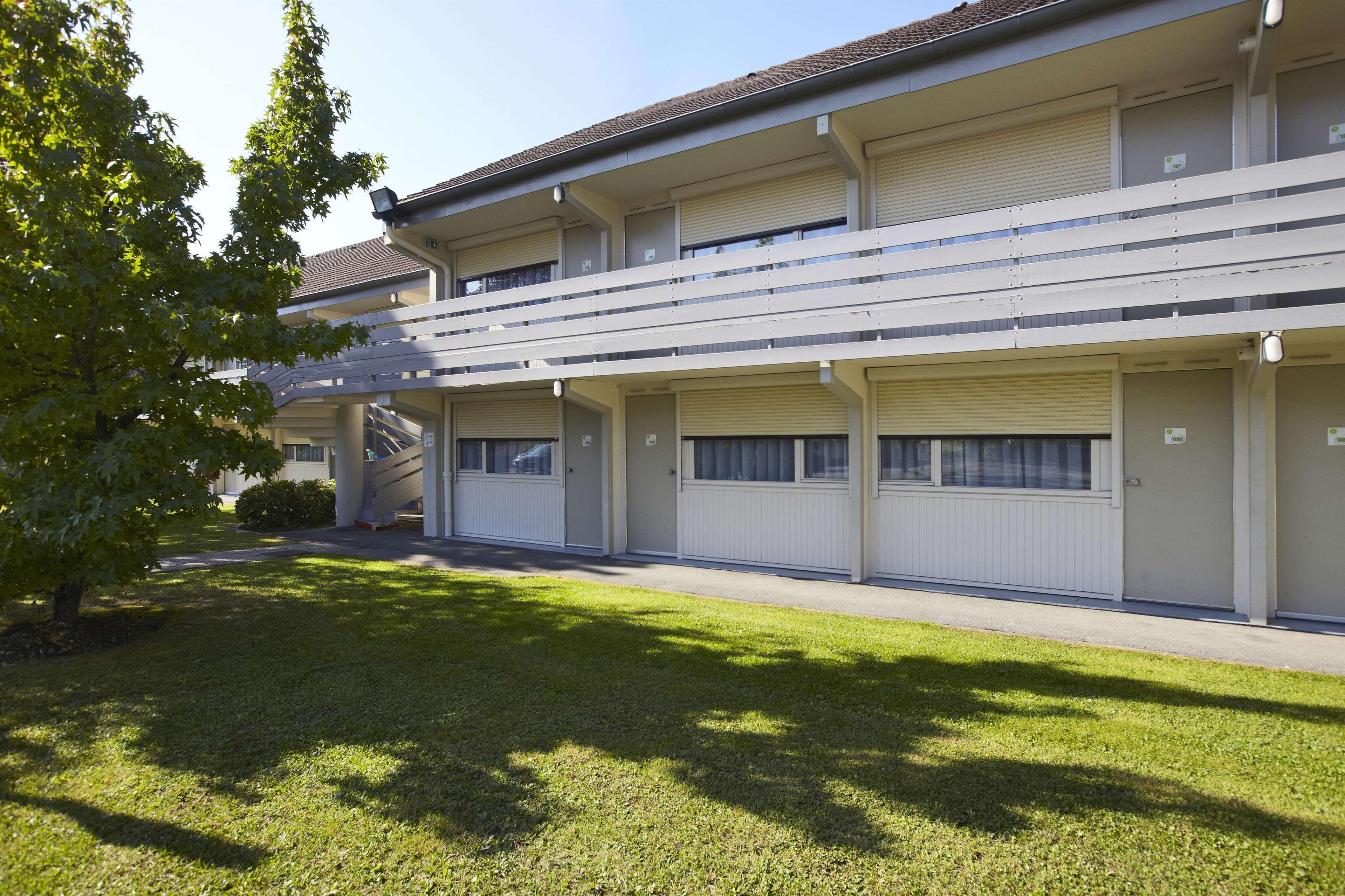Campanile Montbeliard - Sochaux Hotel Exterior photo