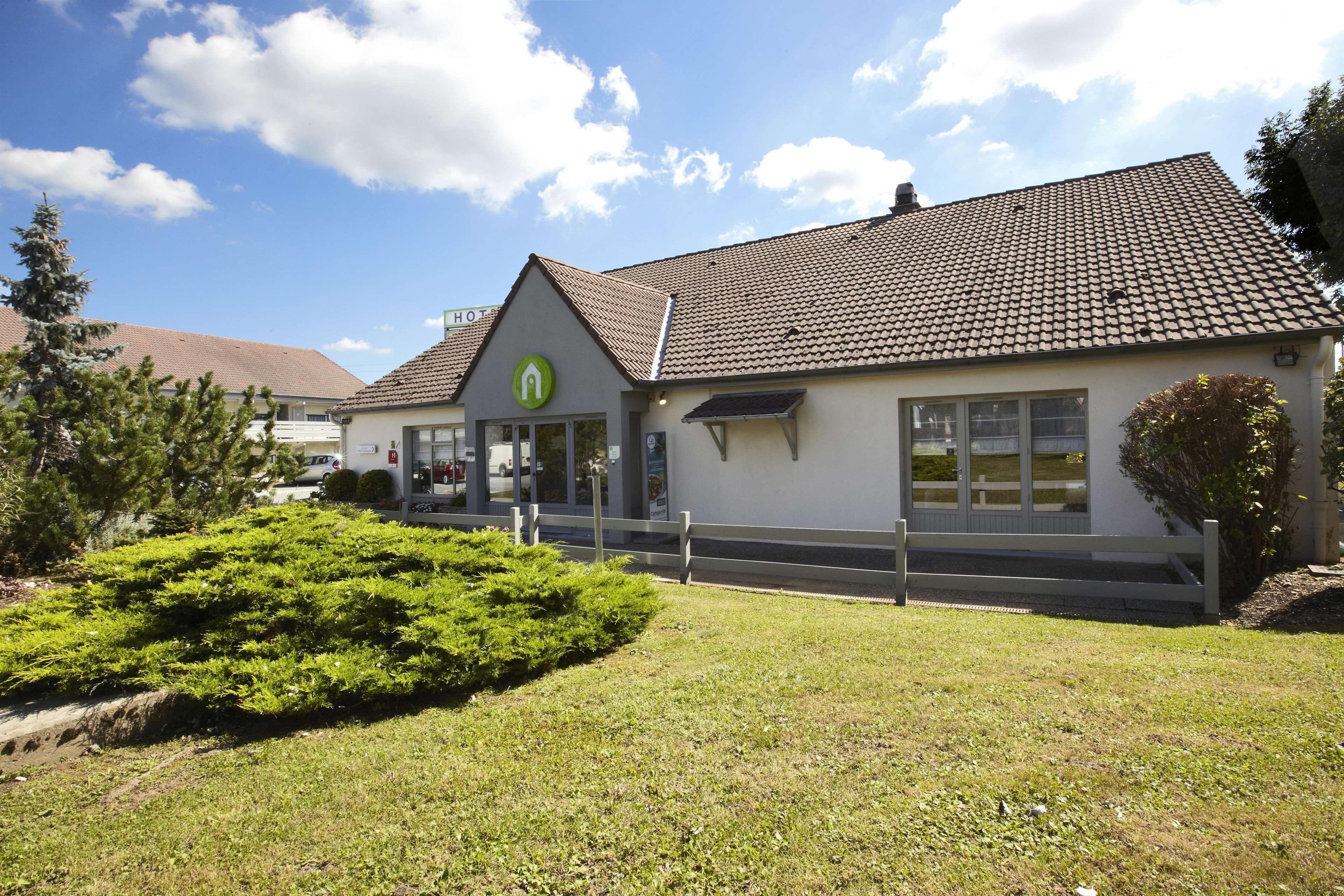 Campanile Montbeliard - Sochaux Hotel Exterior photo